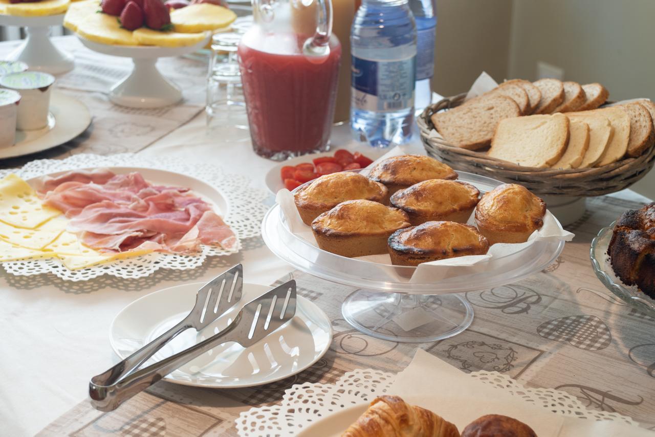 Villa Domus Salento Suites & Rooms Con Parcheggio Privato In Loco Lecce Eksteriør billede