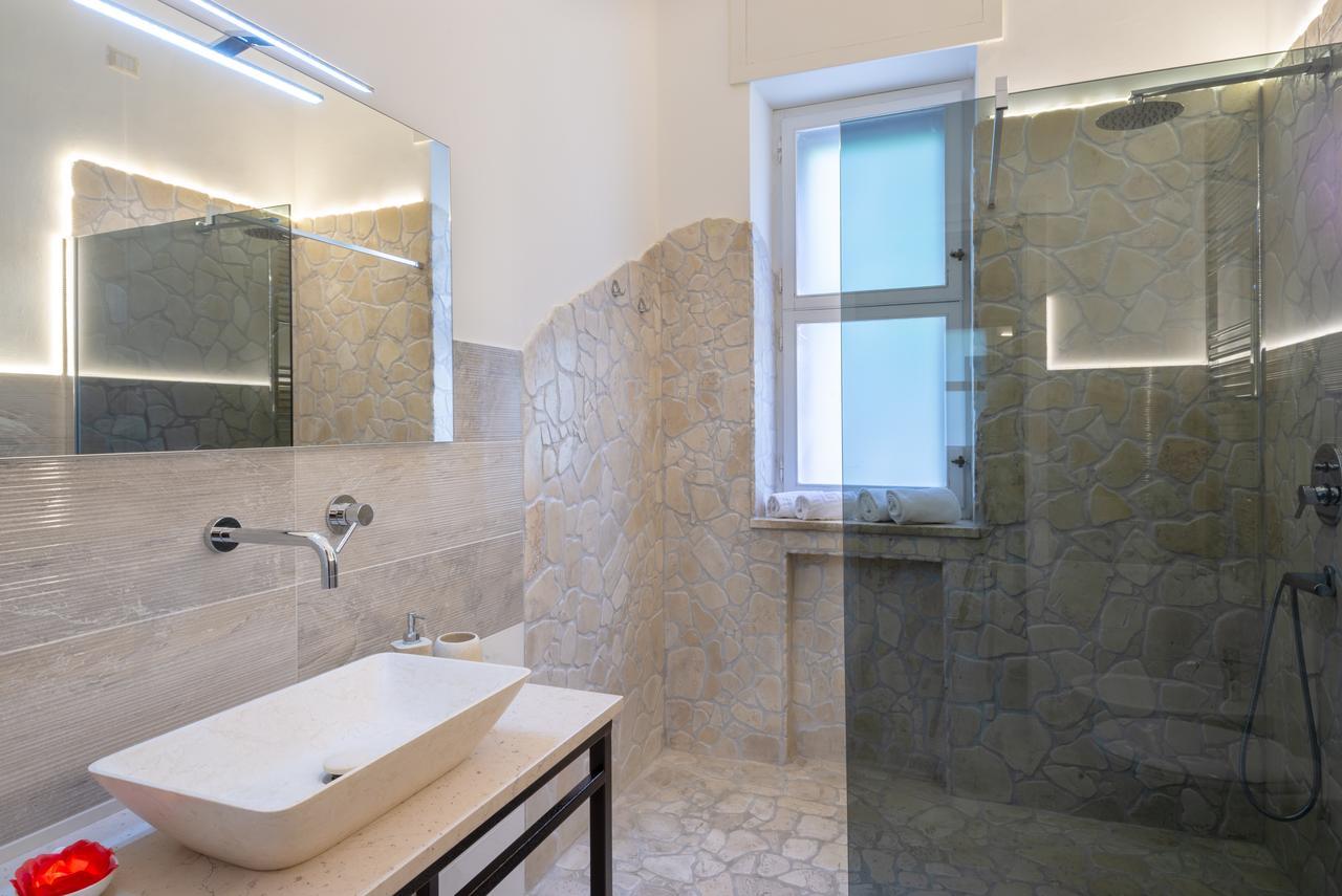 Villa Domus Salento Suites & Rooms Con Parcheggio Privato In Loco Lecce Eksteriør billede