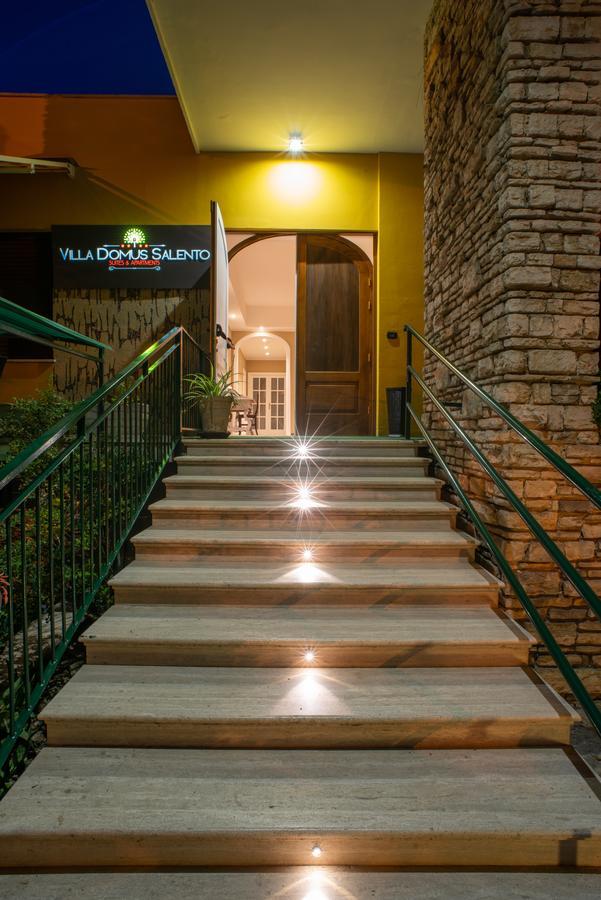 Villa Domus Salento Suites & Rooms Con Parcheggio Privato In Loco Lecce Eksteriør billede