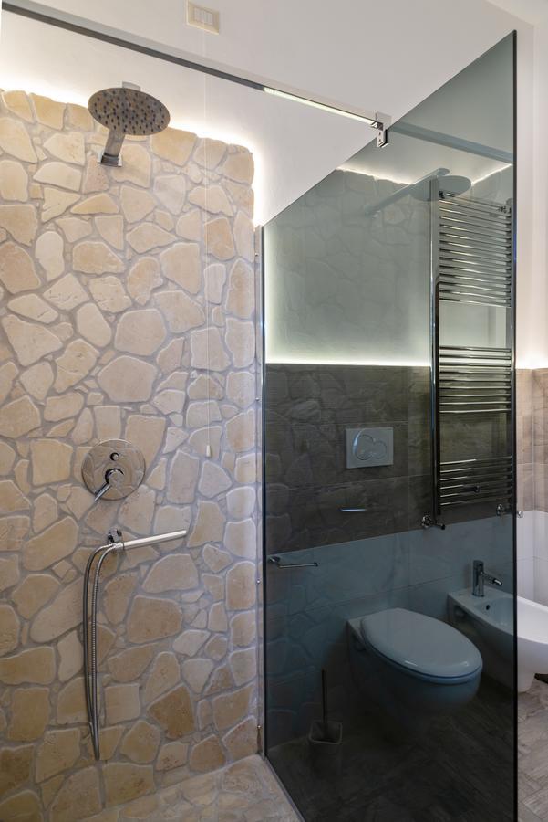 Villa Domus Salento Suites & Rooms Con Parcheggio Privato In Loco Lecce Eksteriør billede
