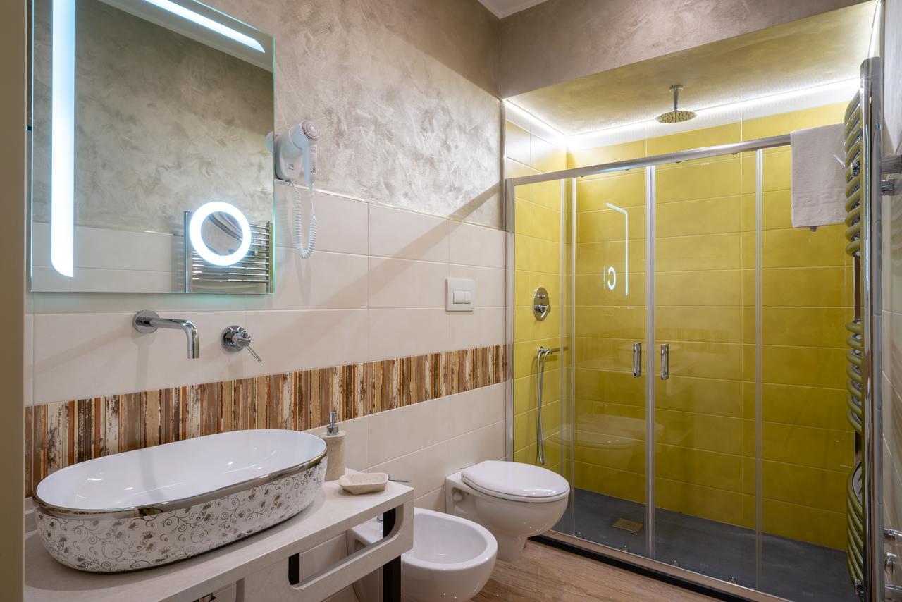 Villa Domus Salento Suites & Rooms Con Parcheggio Privato In Loco Lecce Eksteriør billede